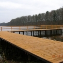 Budowa pomostu rekreacyjnego na jeziorze Ruda Woda